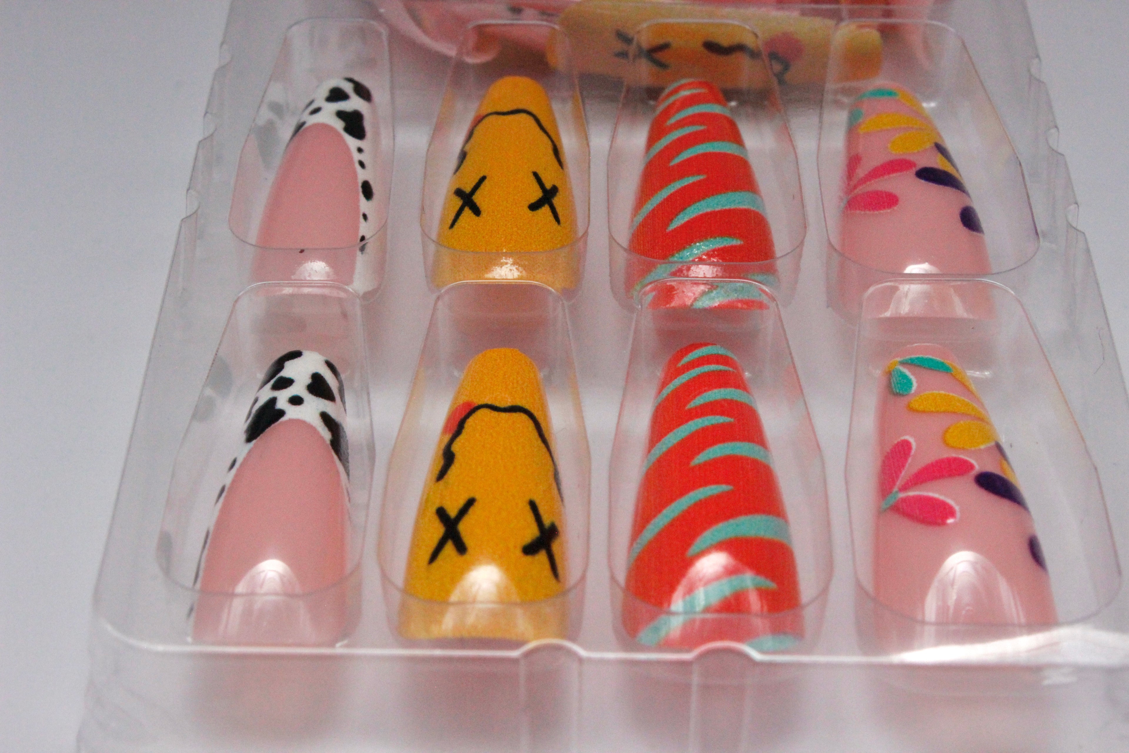 Alice in Wonderland - Press On Nails