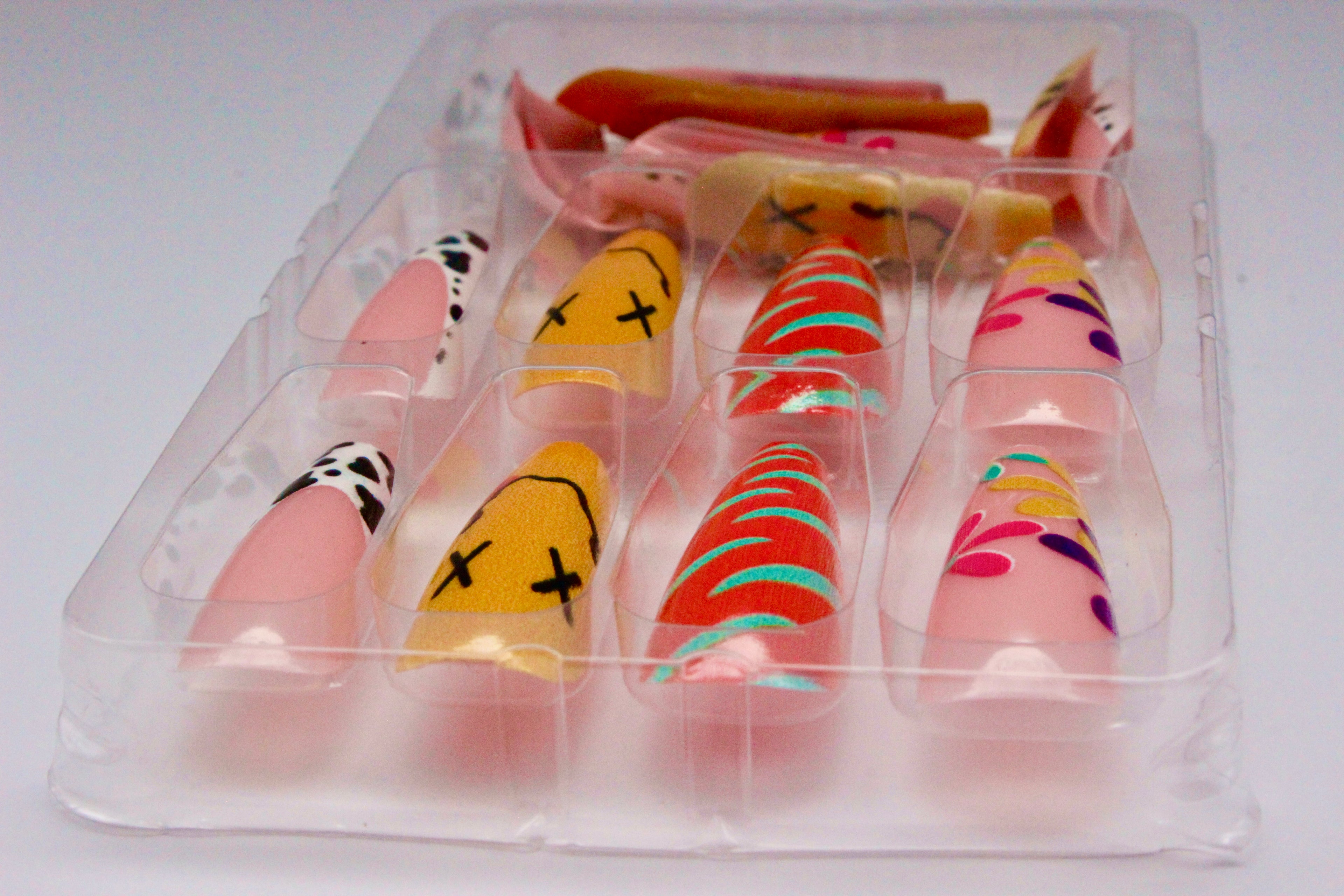 Alice in Wonderland - Press On Nails