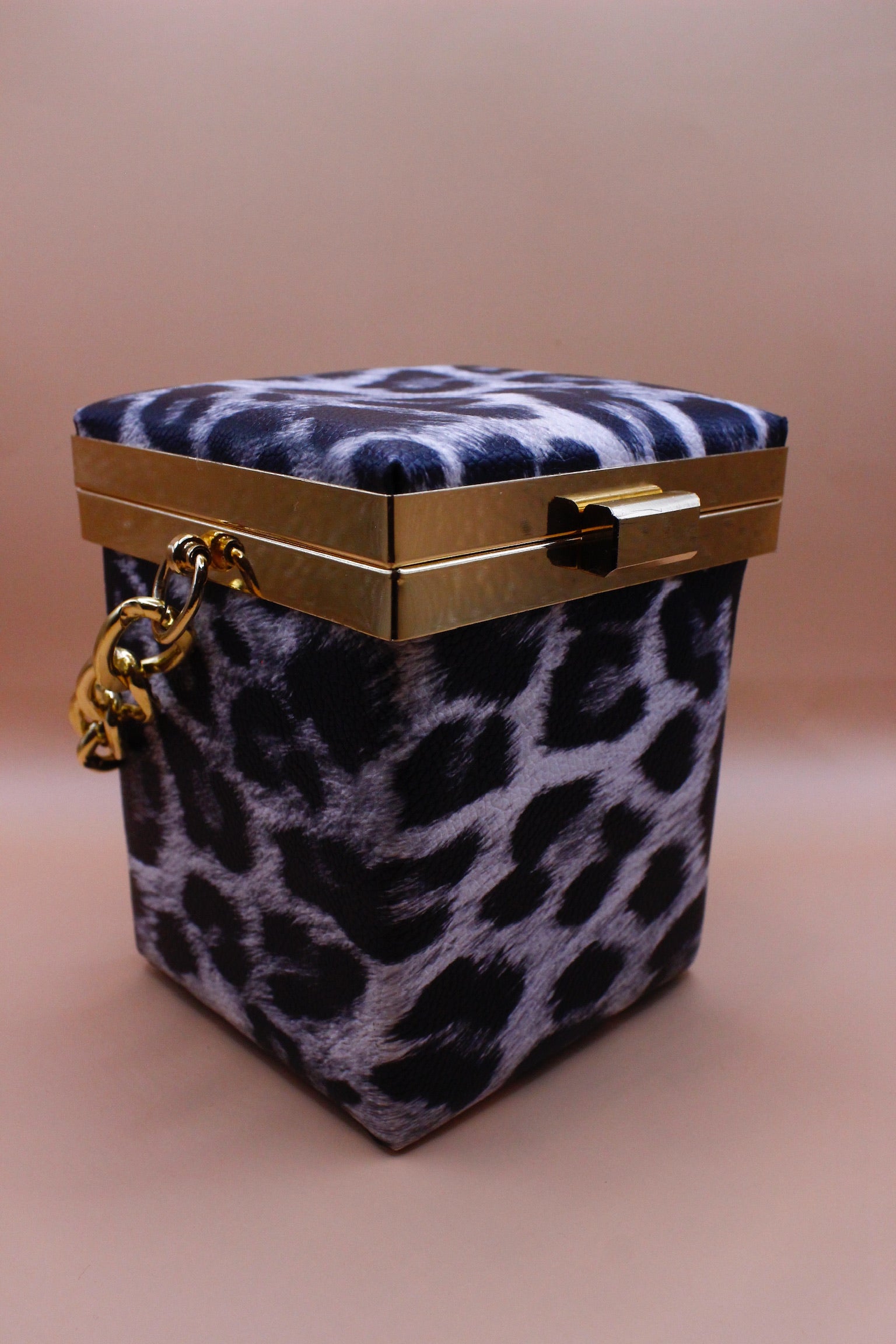 Snow Leopard Box - Handbag