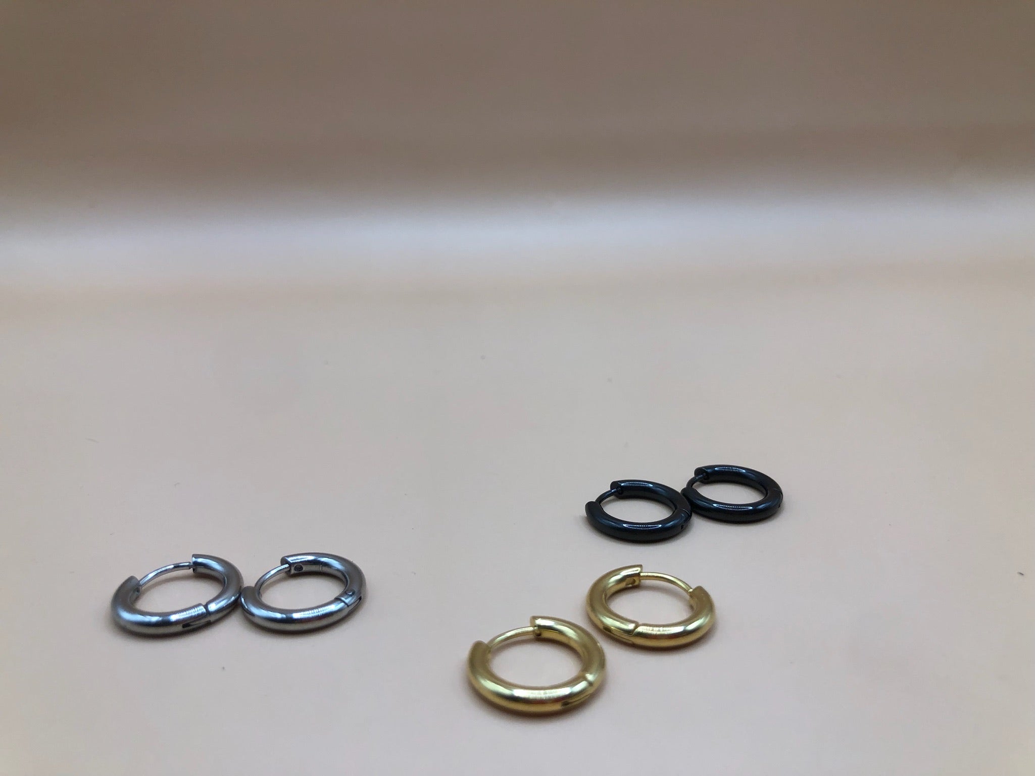 Jordan hoop - men earrings