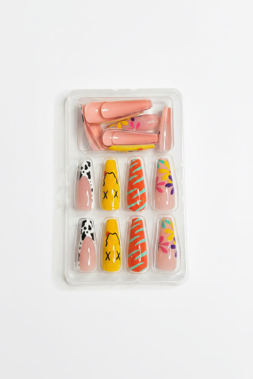 Alice in Wonderland - Press On Nails
