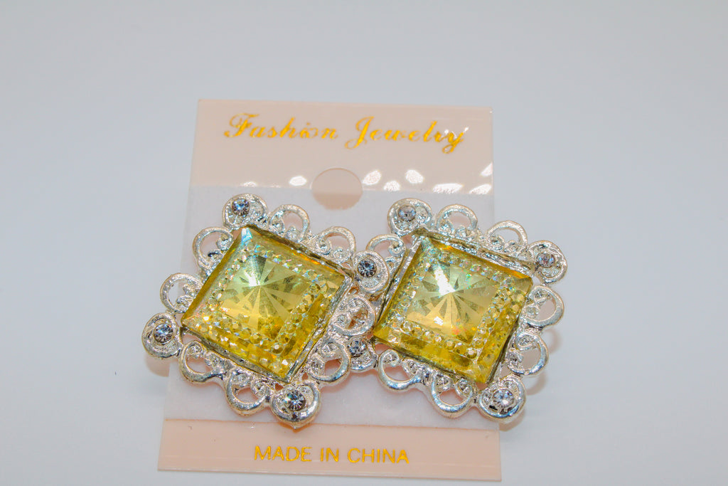 Sunset pyramid silver - stud earring