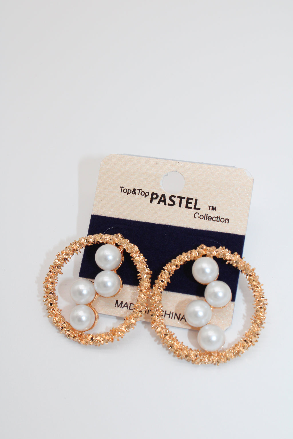 golden pearl halo - earrings