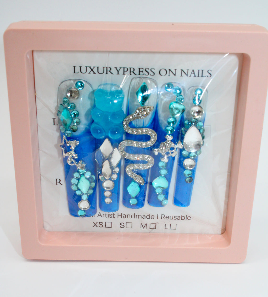 ICE QUEEN 3D PRESS-ON NAILS