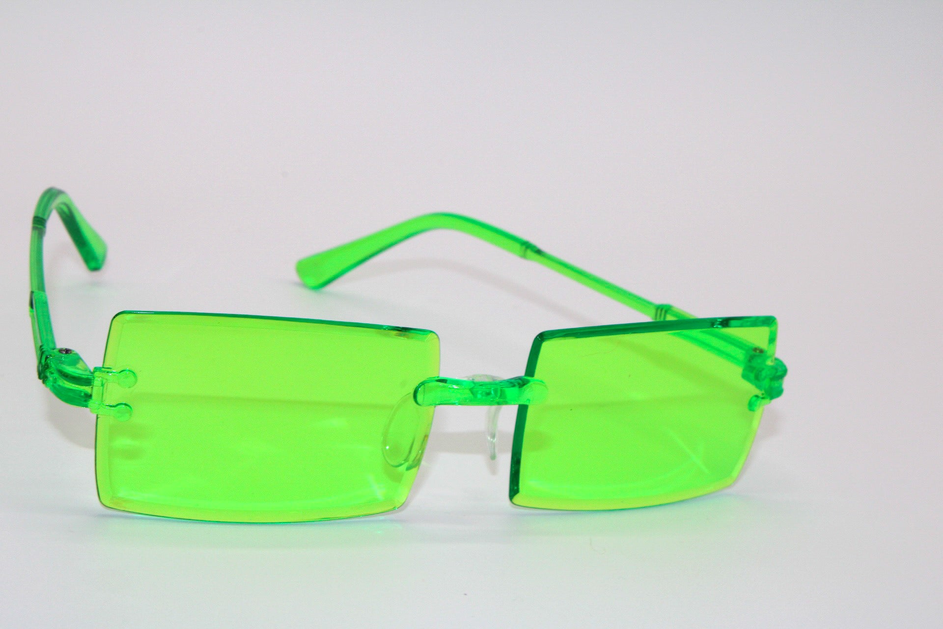 2 Shades Of Green - Sunshades