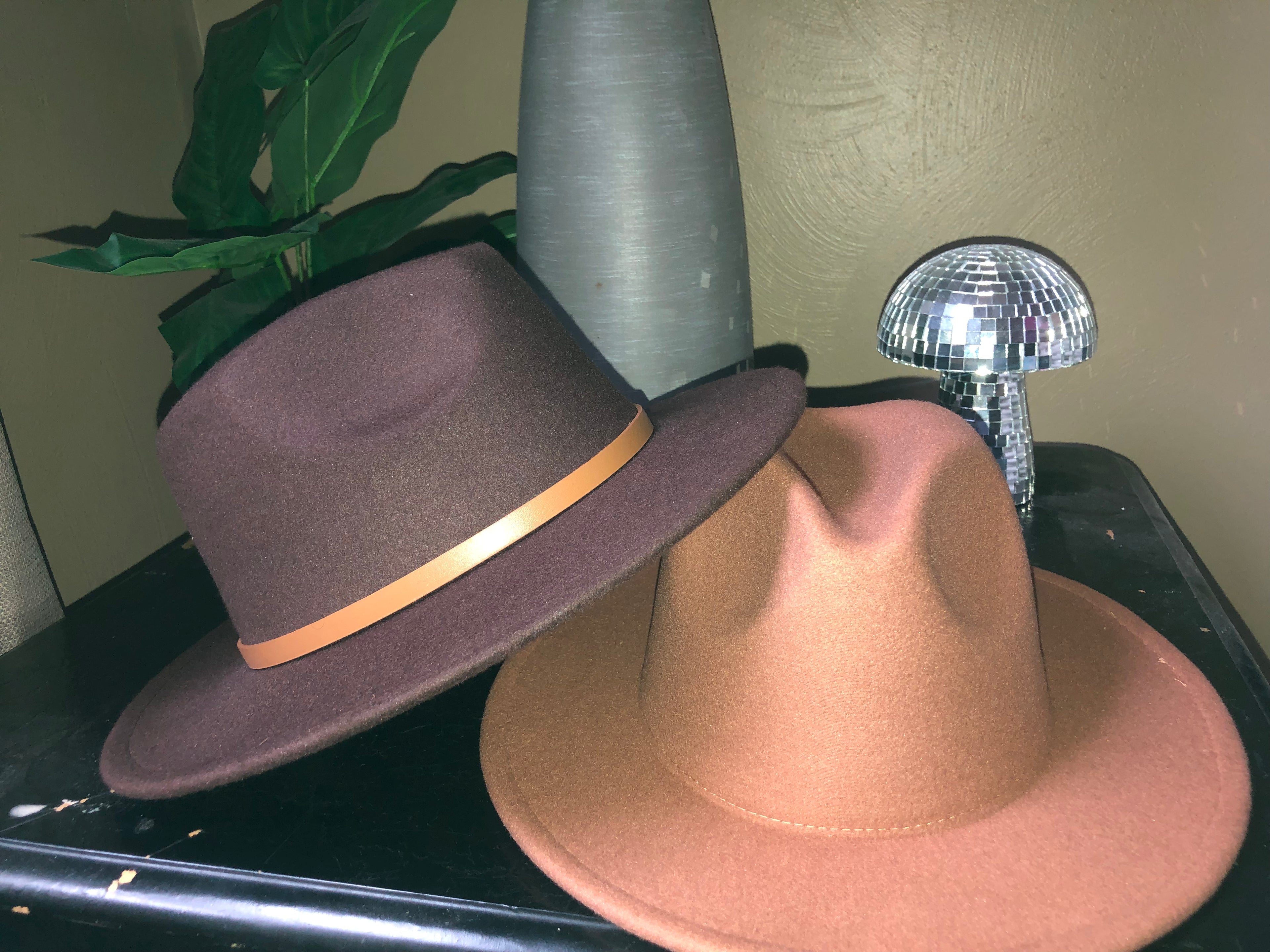 Mocha Vibez Fedora's