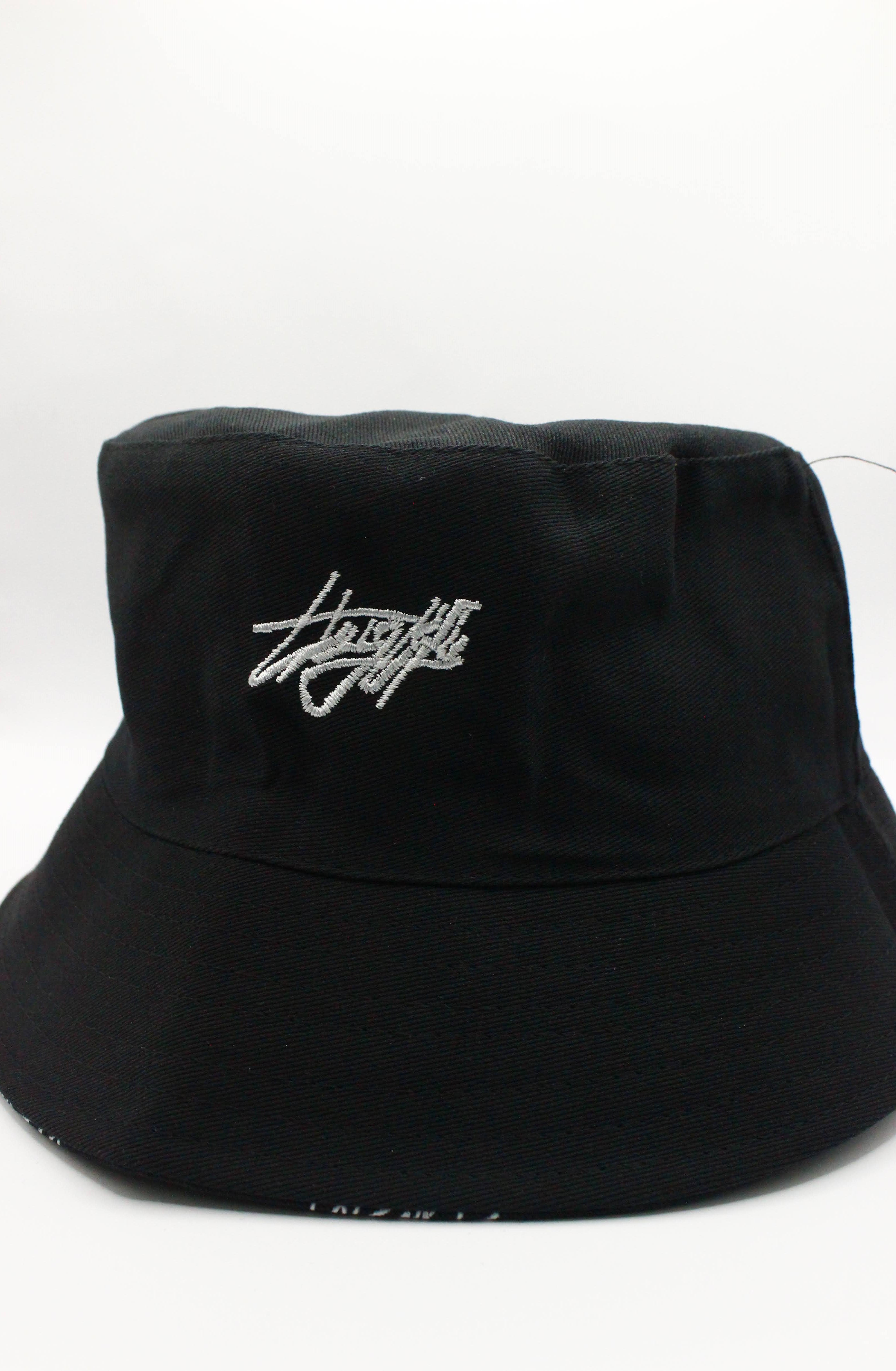 Reversable Thug life - bucket hats