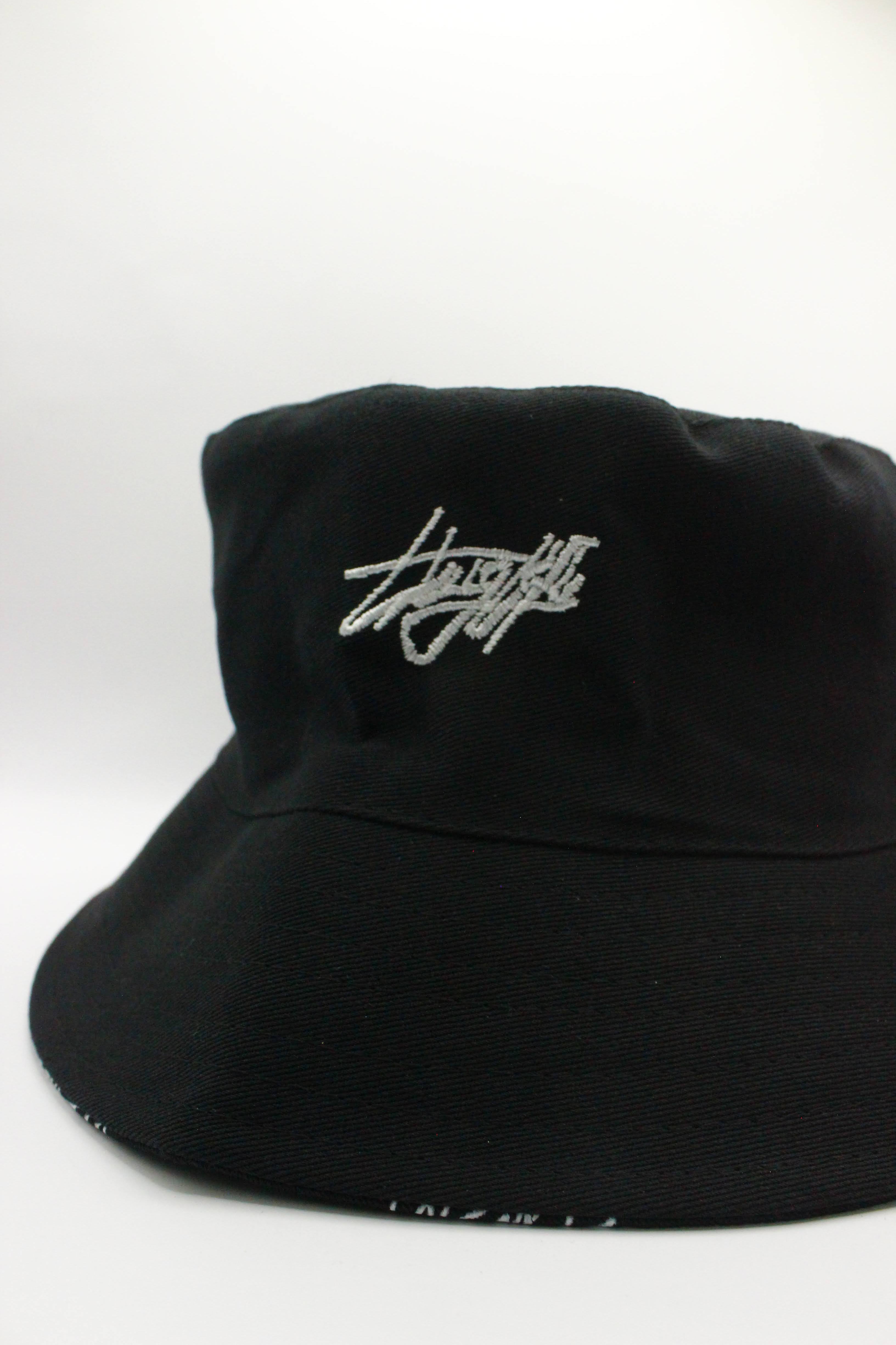 Reversable Thug life - bucket hats